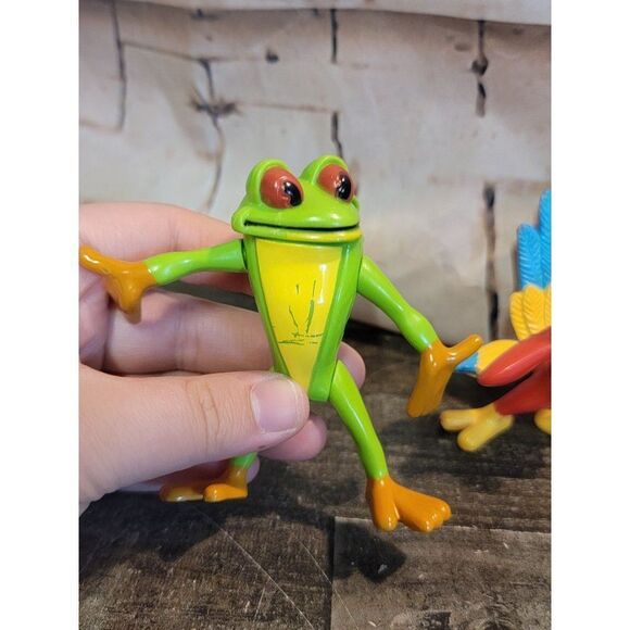 Rainforest Cafe parrot frog set toy figure posable - Picture 2 of 9